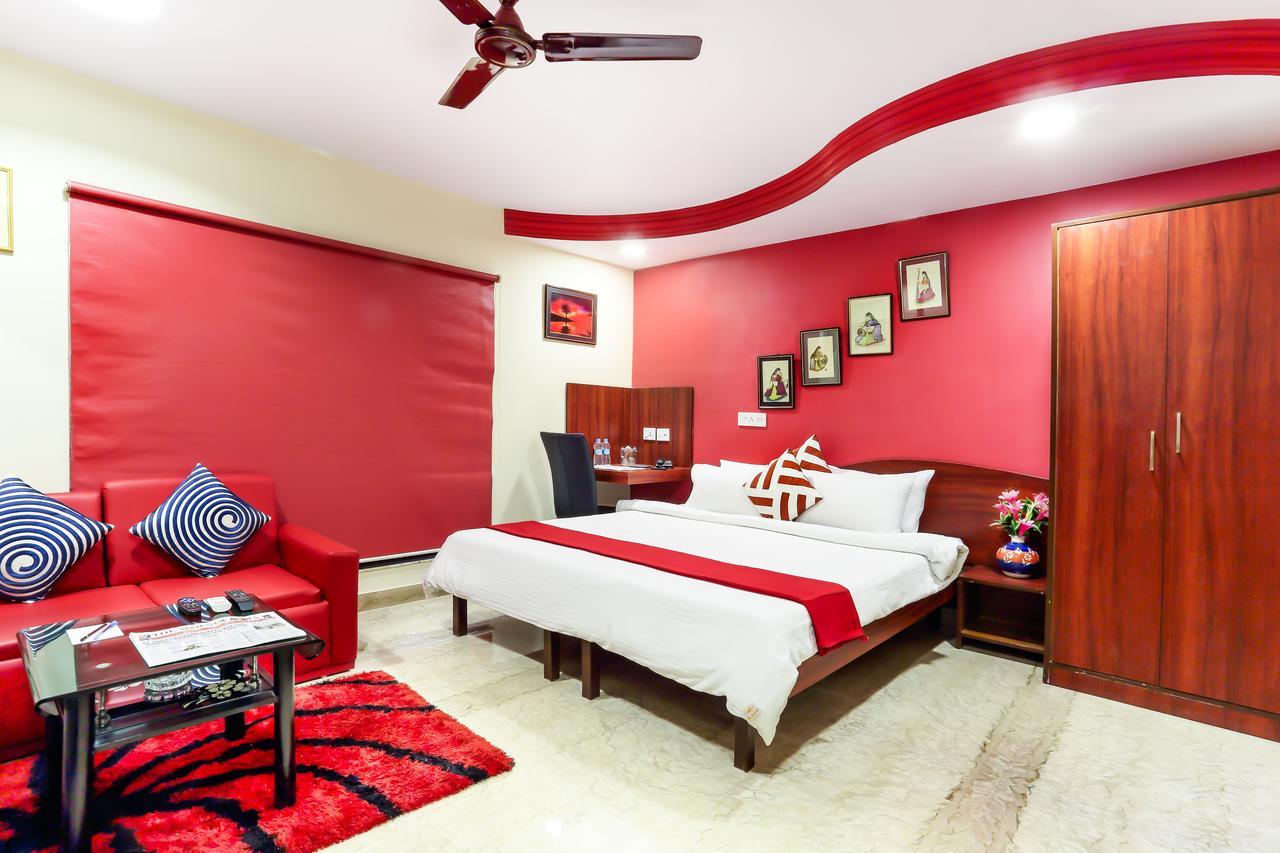 Hotel Narayani Enclave Καλκούτα Εξωτερικό φωτογραφία