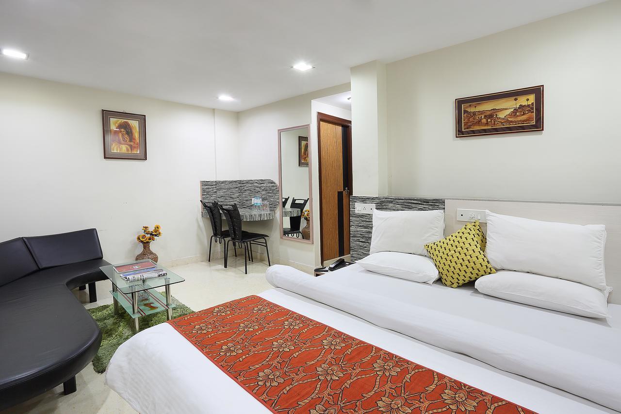 Hotel Narayani Enclave Καλκούτα Εξωτερικό φωτογραφία
