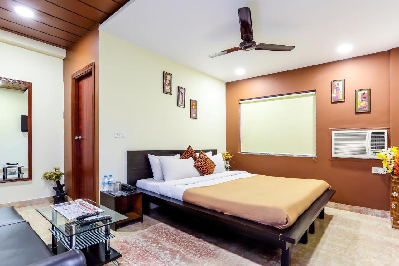 Hotel Narayani Enclave Καλκούτα Εξωτερικό φωτογραφία